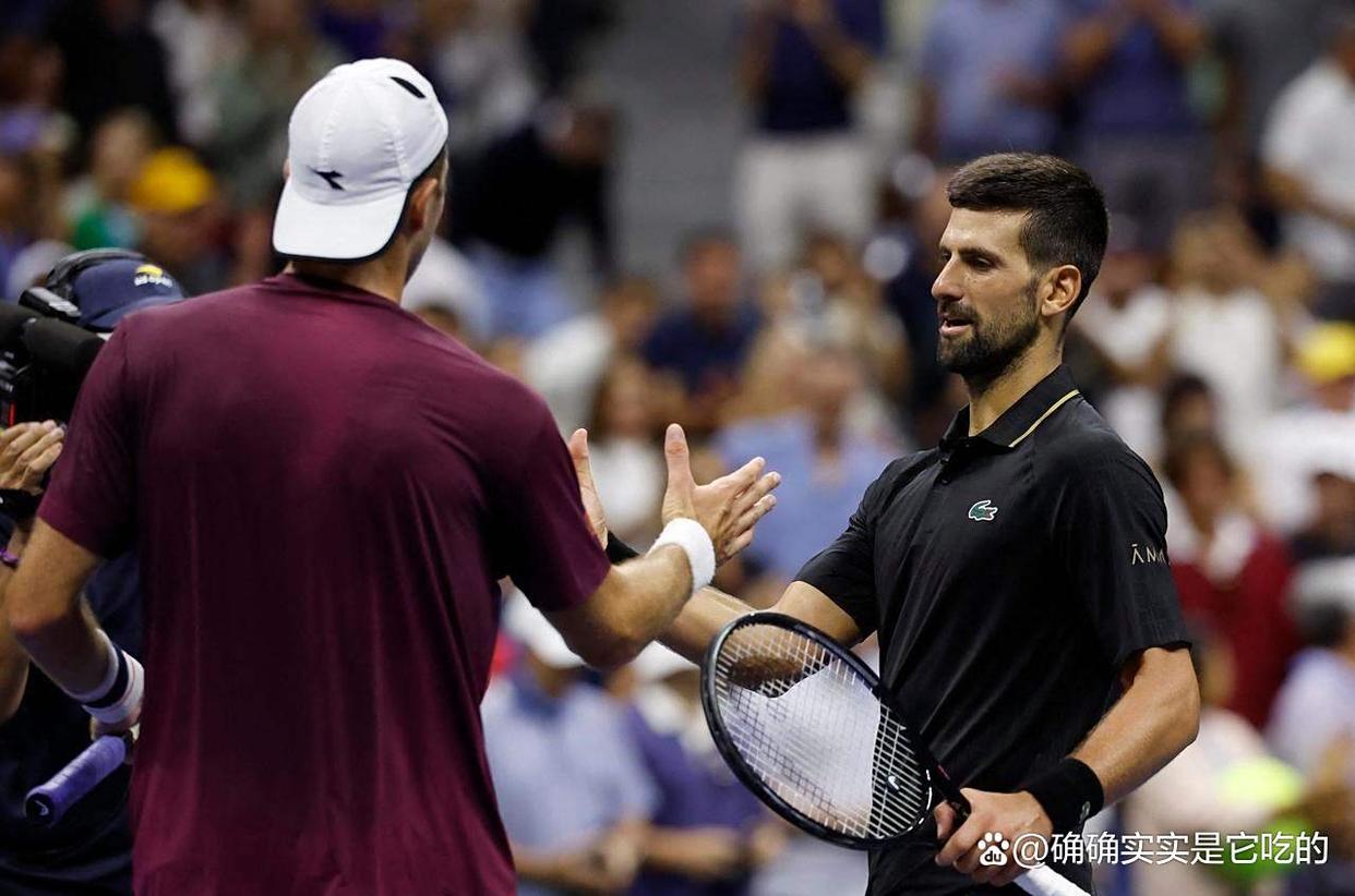 包含费德勒在湖人比赛中赛事规则更新，赛况扑朔迷离引发热议！的词条